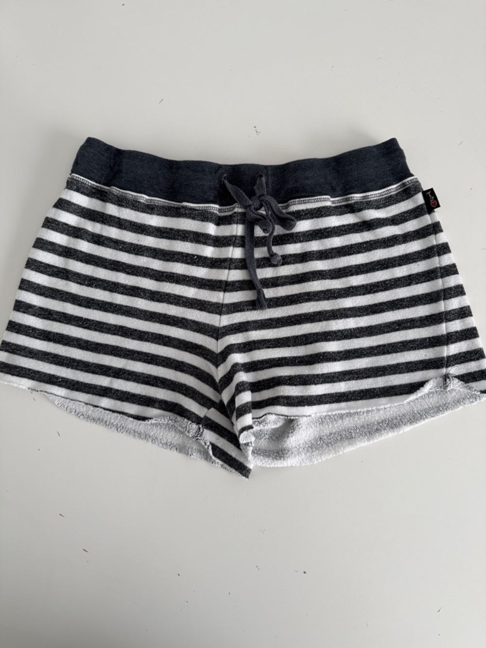 T2Love Striped Gray & White Lounge Shorts. Elastic waist w/ drawstring. Size 14